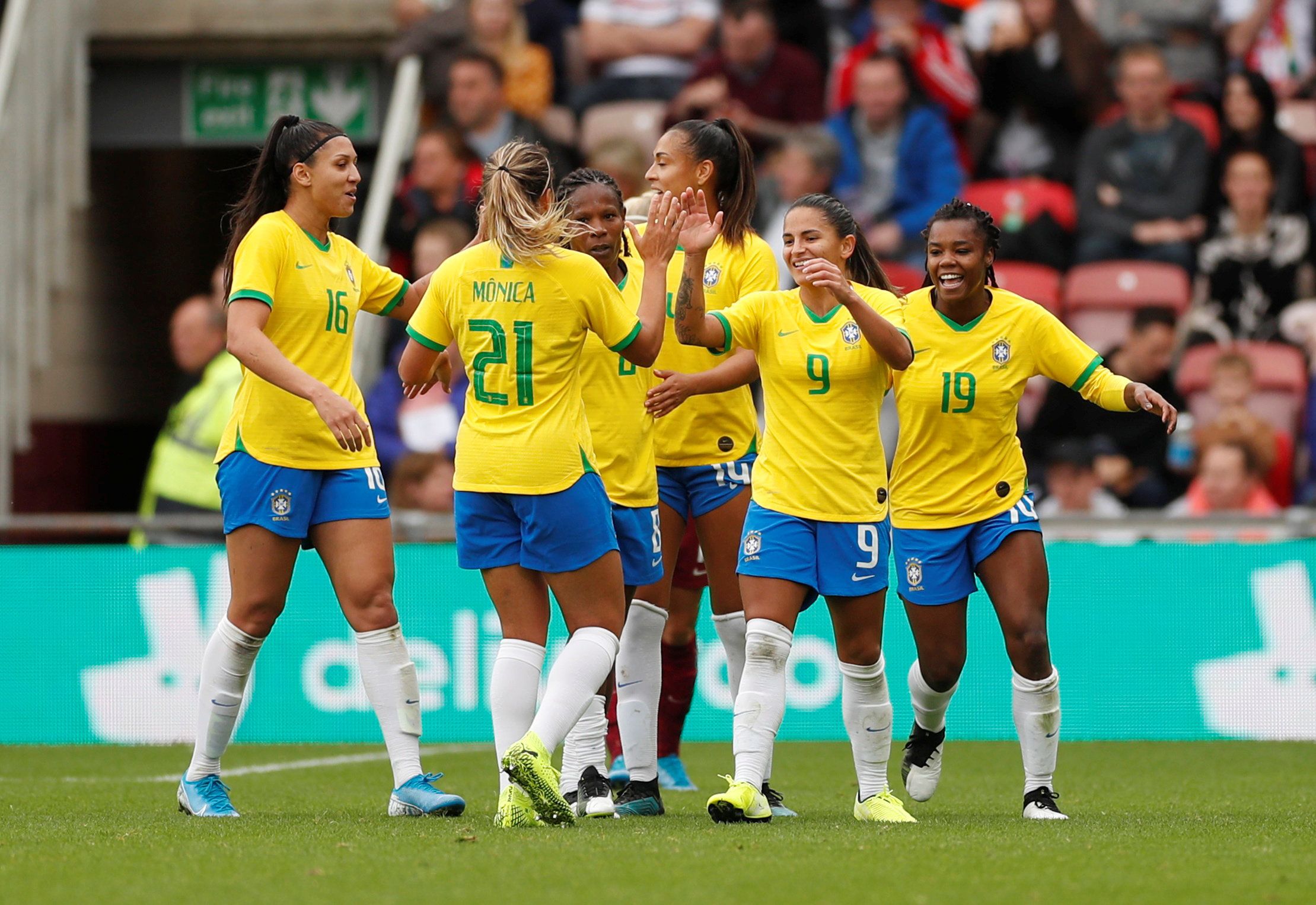 Brazil announces equal pay for women's and men's national football