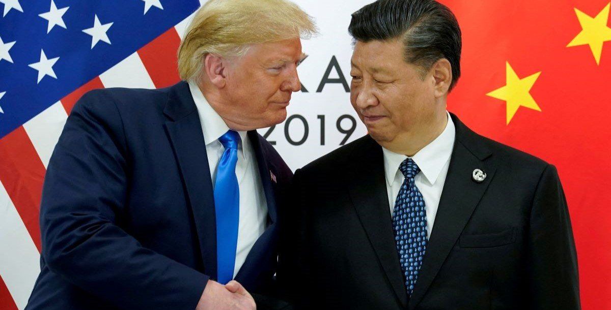 U.S. President Donald Trump meets with China's President Xi Jinping at the start of their bilateral meeting at the G20 leaders summit in Osaka, Japan, June 29, 2019. 