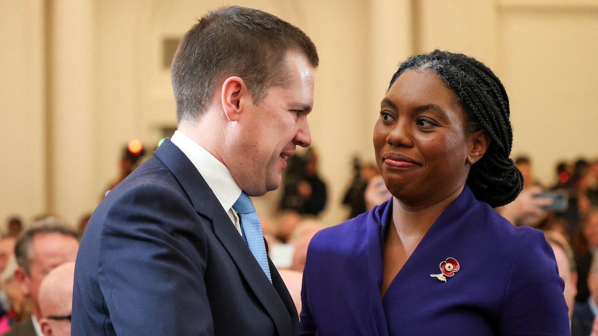 ​Robert Jenrick greets Kemi Badenoch, after Badenoch was announced as the new leader of Britain's Conservative Party, in London, Britain, November 2, 2024. 