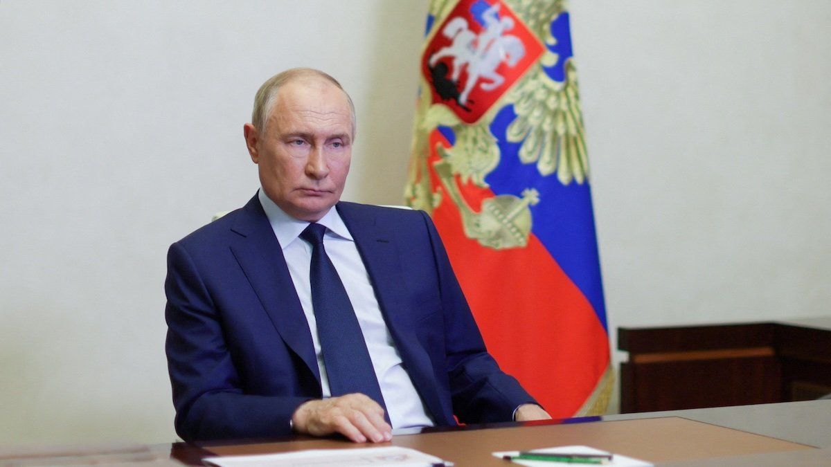 Russia's President Vladimir Putin speaks with Acting Governor of the Kursk region Alexei Smirnov via a video link outside Moscow, Russia August 8, 2024.