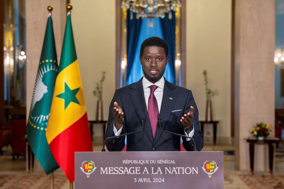 ​Senegal's newly elected president Bassirou Diomaye Faye addresses the nation ahead of Senegal's independence day at the presidential palace in Dakar, Senegal, April 3, 2024. 