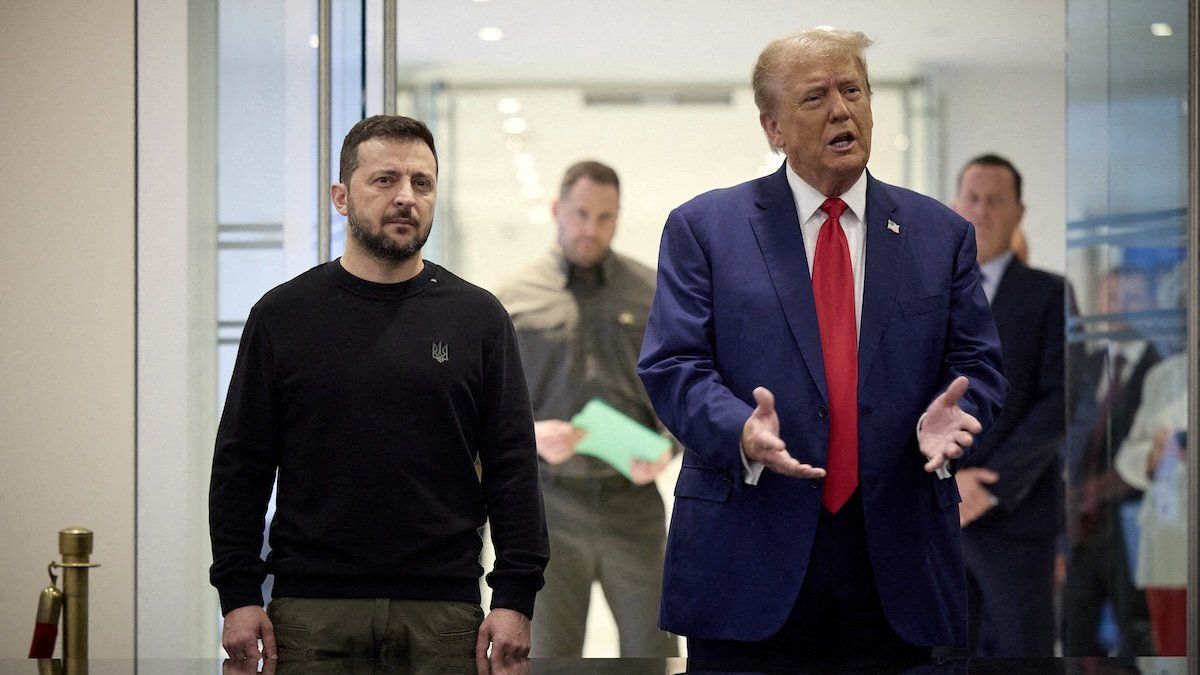 Ukrainian President Volodymyr Zelensky (L) and former President Donald Trump, meeting in New York City on Sept. 27, 2024.