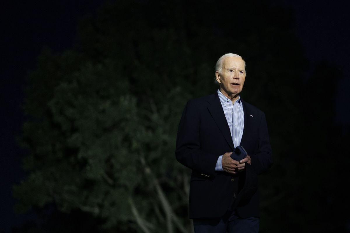 ​US President Joe Biden speaks to members of the media on the South Lawn of the White House after arriving on Marine One in Washington, DC, US, on Monday, Sept. 2, 2024.